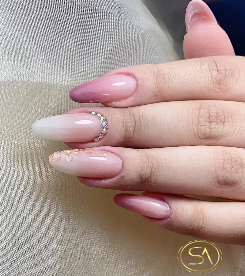 Pink Almond Nails Ideas