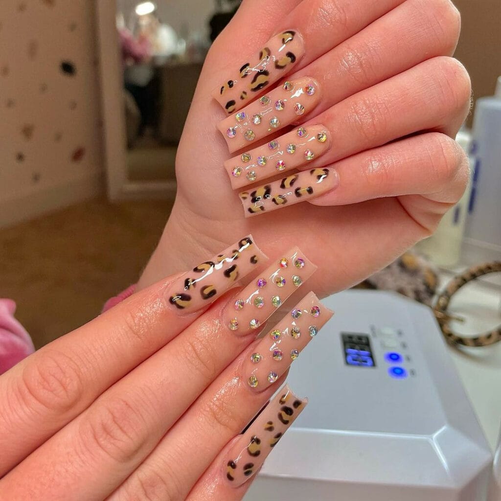 Nail Ideas With Rhinestones