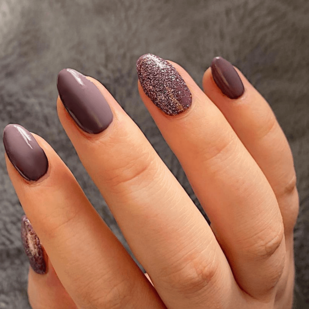 Dark Nail Ideas