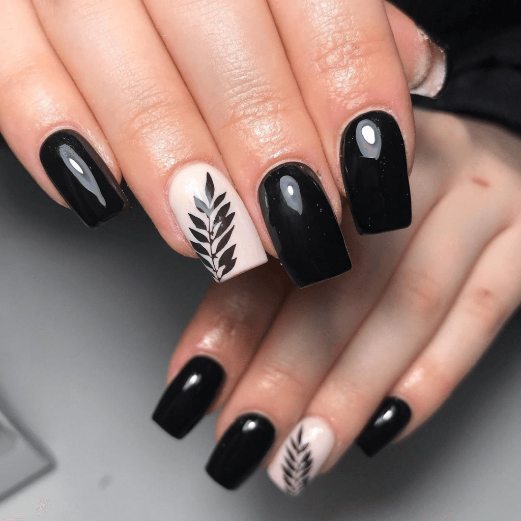 Dark Nail Ideas