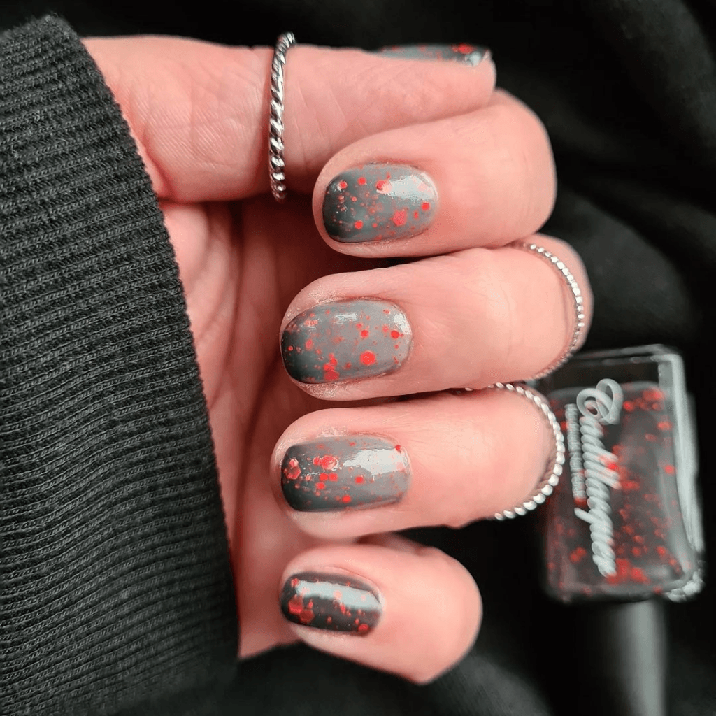 Dark Nail Ideas