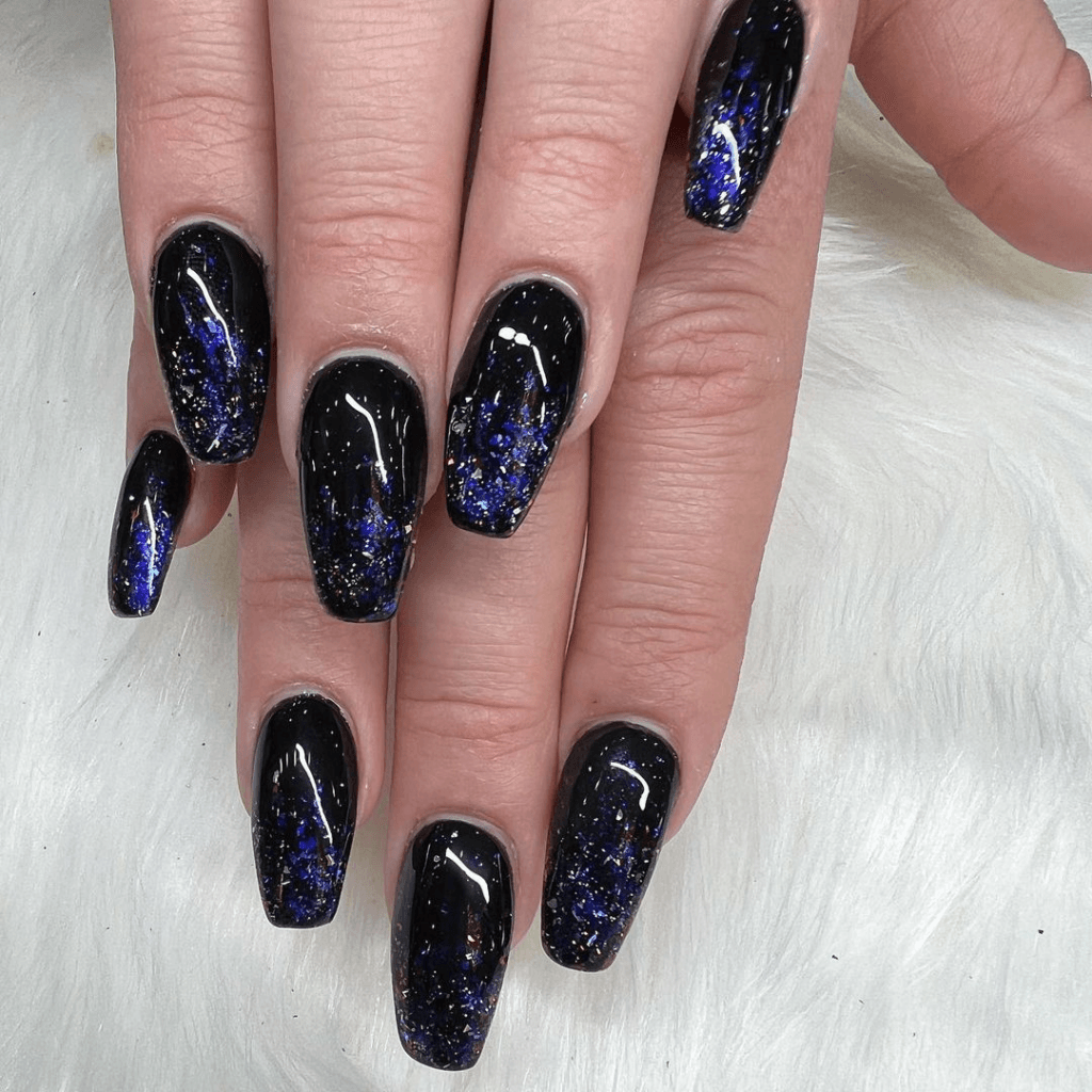 Dark Nail Ideas