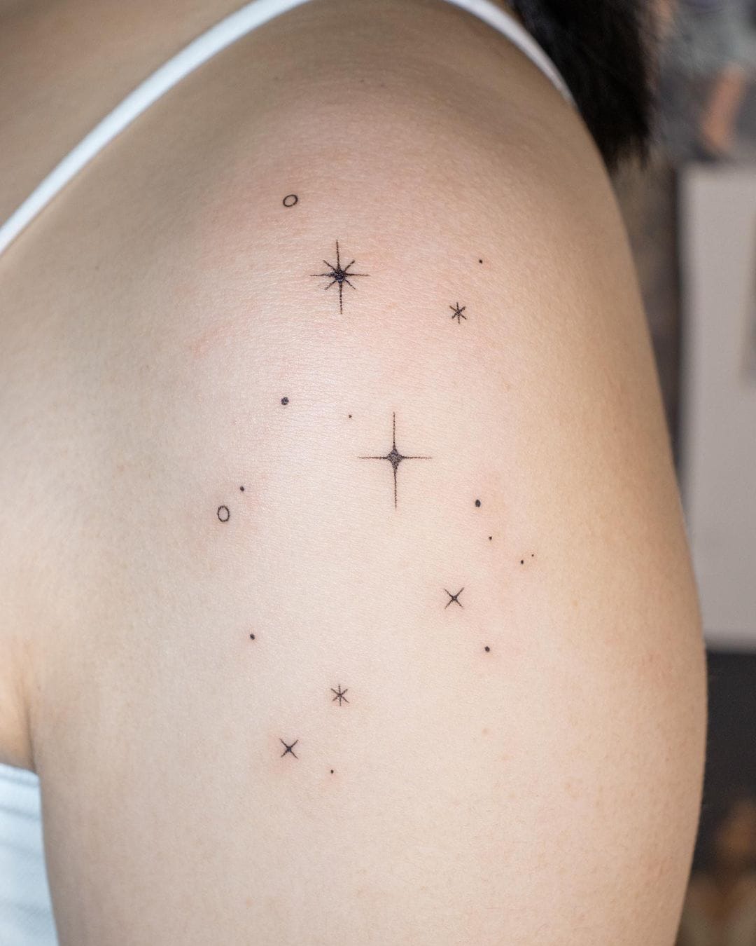 Spark Your Imagination with These 20+ Mini Star Tattoo Designs - WomenSew