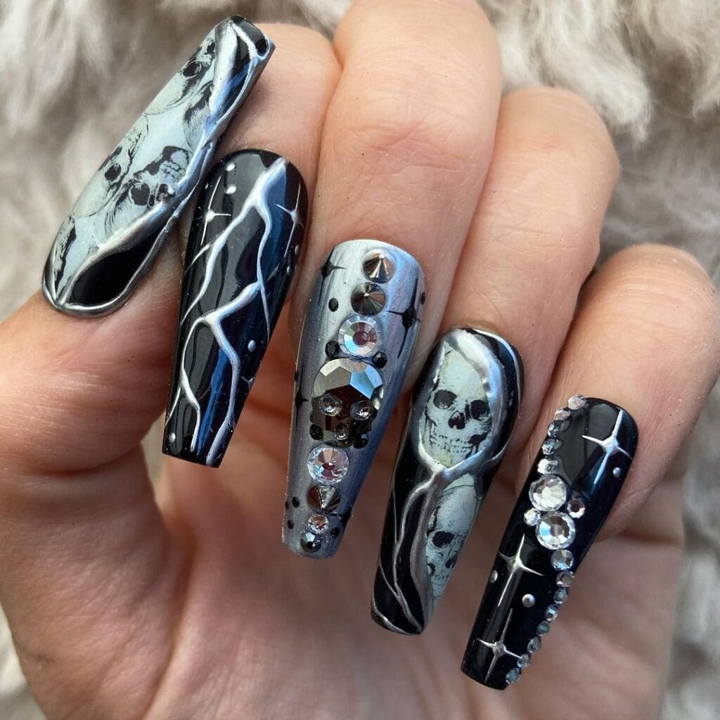 Skull Nail Designs