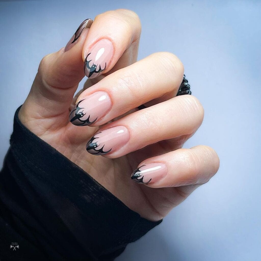 Bat Nail Art 