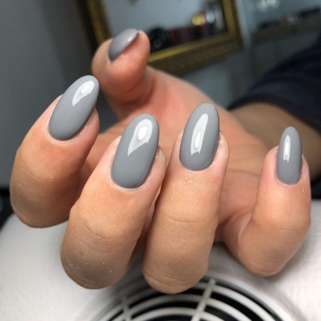 Grey Nail