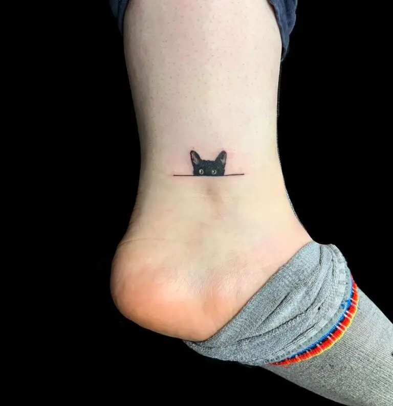 Explore 20+ Striking Black Cat Tattoo Concepts - WomenSew