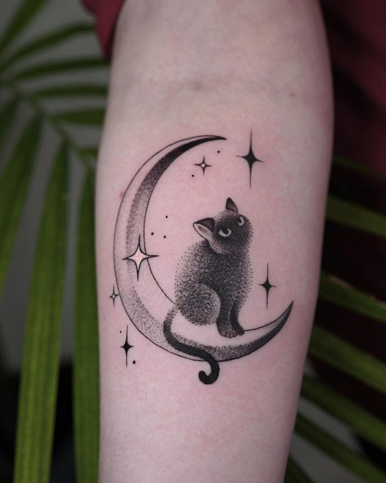 Explore 20+ Striking Black Cat Tattoo Concepts - WomenSew