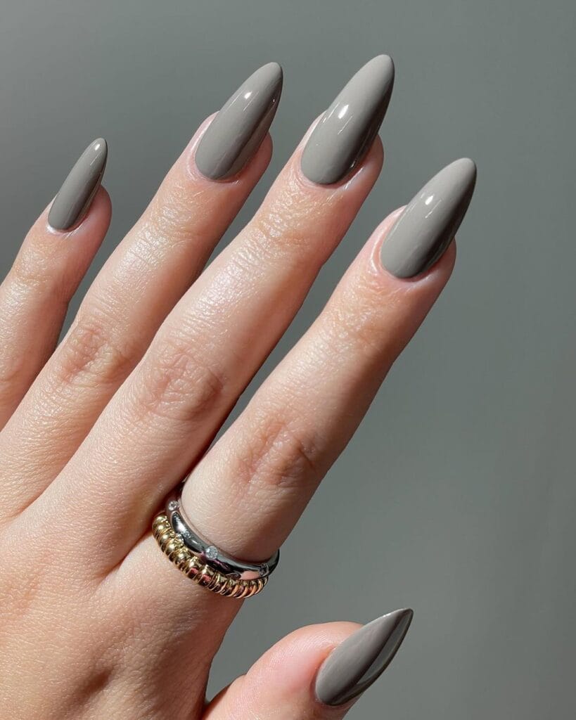 Grey Nail