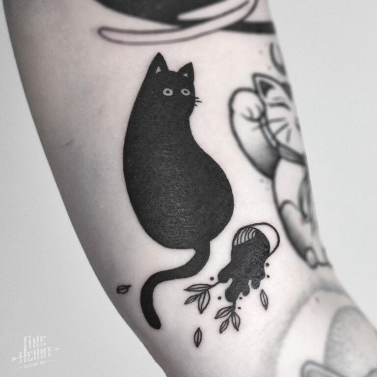 Explore 20+ Striking Black Cat Tattoo Concepts - WomenSew